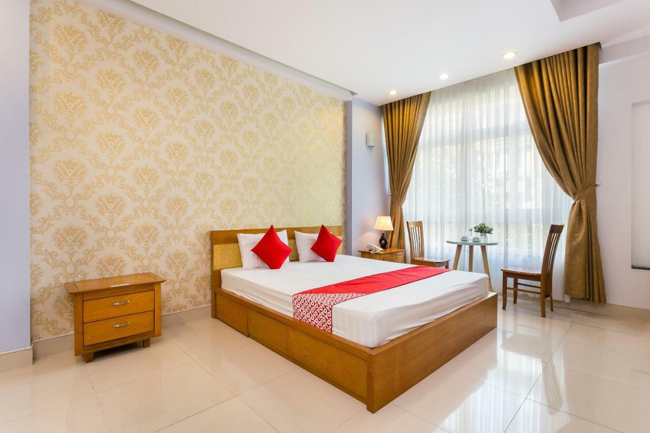 Oyo 169 New Hotel Хошимин Екстериор снимка