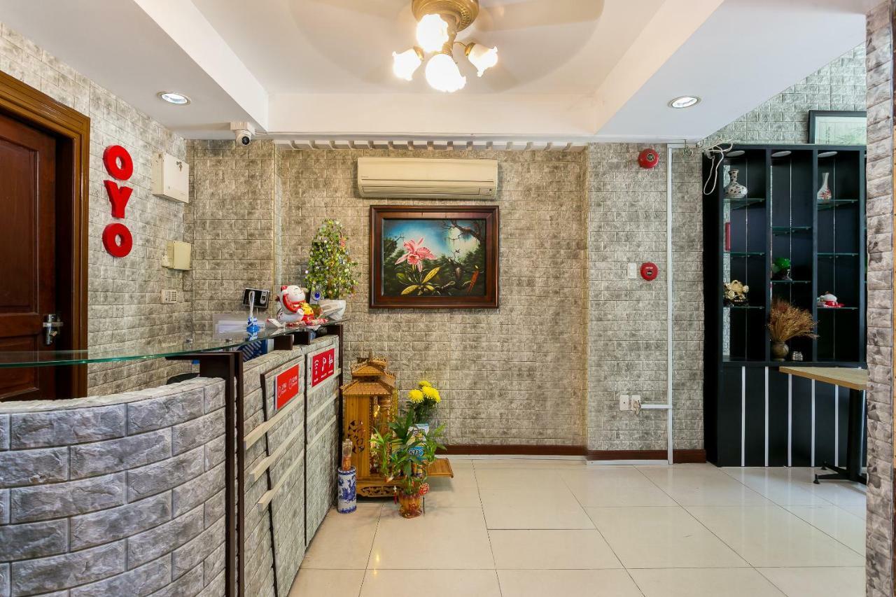 Oyo 169 New Hotel Хошимин Екстериор снимка