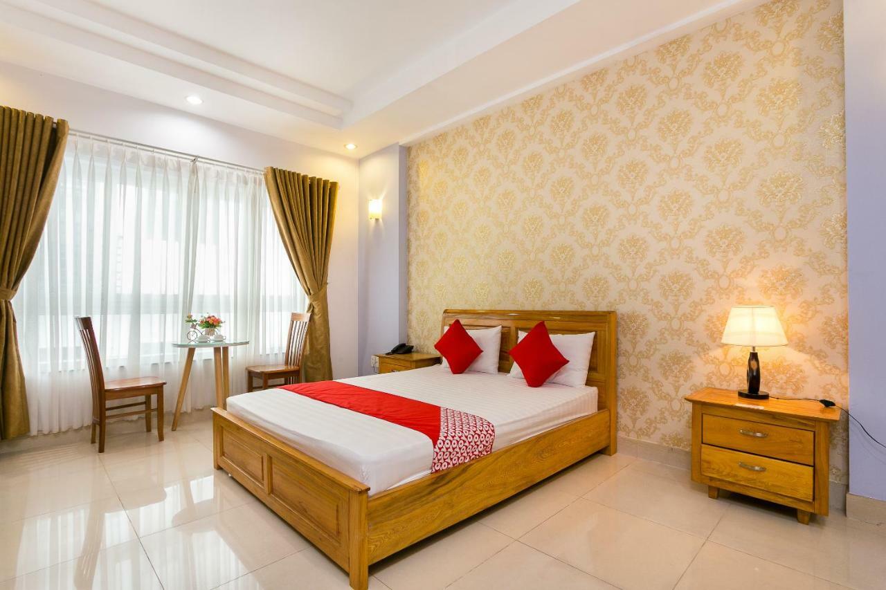 Oyo 169 New Hotel Хошимин Екстериор снимка