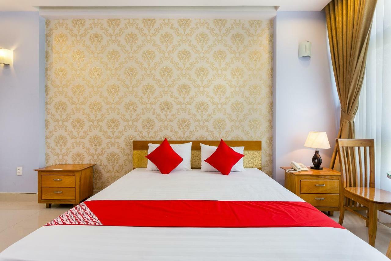 Oyo 169 New Hotel Хошимин Екстериор снимка