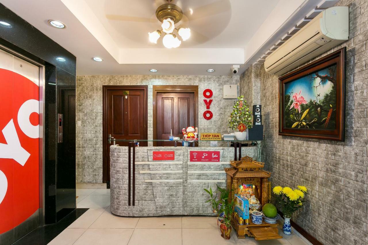 Oyo 169 New Hotel Хошимин Екстериор снимка